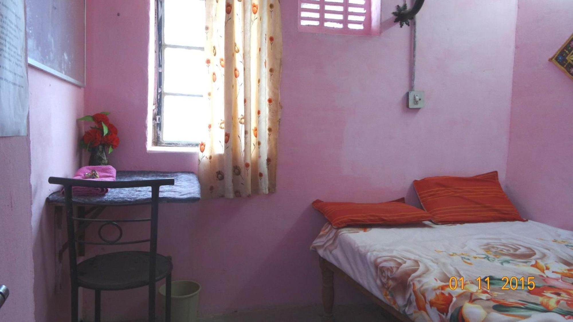 Amar Niwas Homestay Guesthouse Джодпур Стая снимка