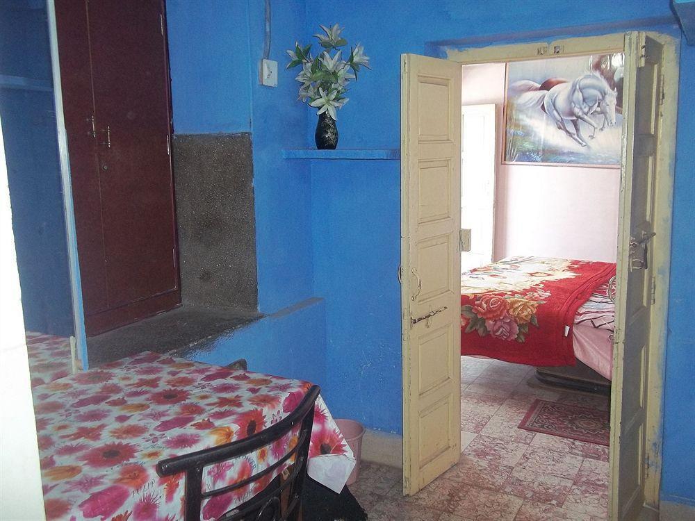 Amar Niwas Homestay Guesthouse Джодпур Екстериор снимка
