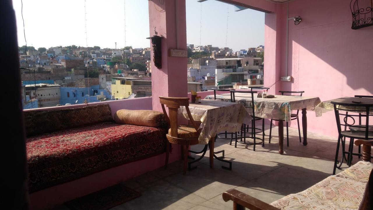 Amar Niwas Homestay Guesthouse Джодпур Екстериор снимка
