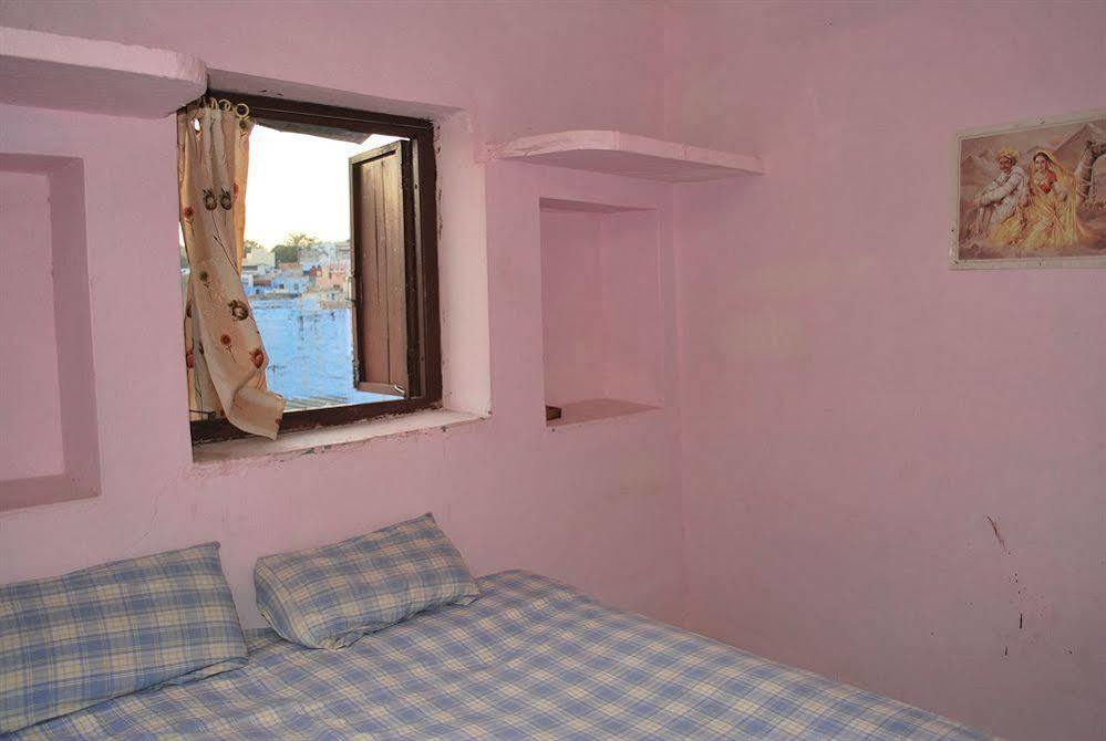 Amar Niwas Homestay Guesthouse Джодпур Екстериор снимка